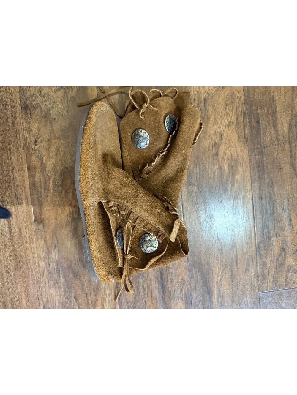 Rare Minnetonka Moccasins 2 Button Suede Soft Sole Size 9 MADE IN USA [COPY]